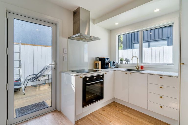 Photo of property in 8 Cashel Street, South Dunedin, Dunedin, 9012