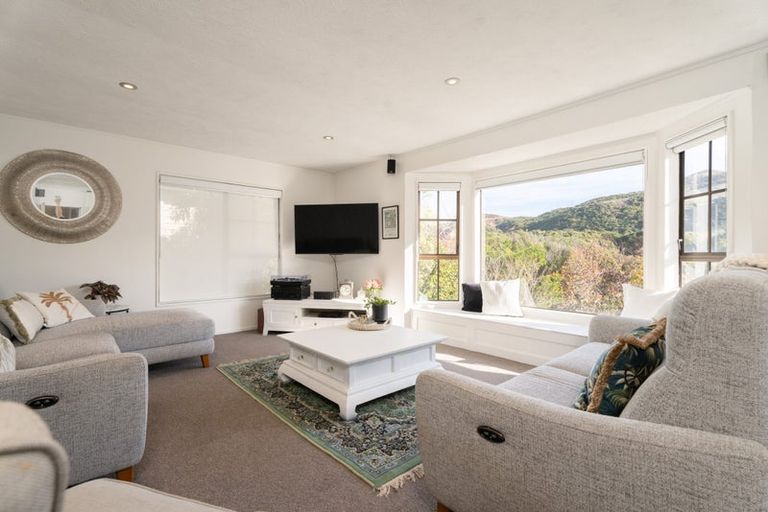 Photo of property in 9 Lakewood Avenue, Churton Park, Wellington, 6037