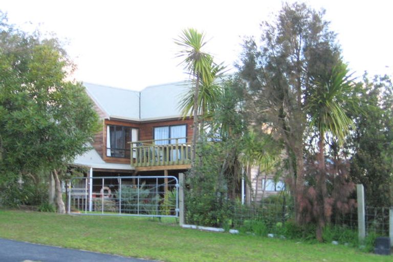 Photo of property in 54 Fidelis Avenue, Snells Beach, 0920