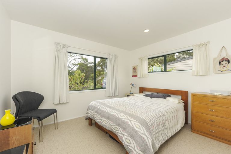 Photo of property in 53 Welsh Hills Road, Swanson, Auckland, 0614