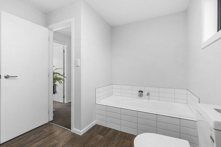 Photo of property in 11a Polestar Lane, Whitby, Porirua, 5024