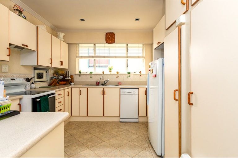 Photo of property in 41 June Street, Highfield, Timaru, 7910