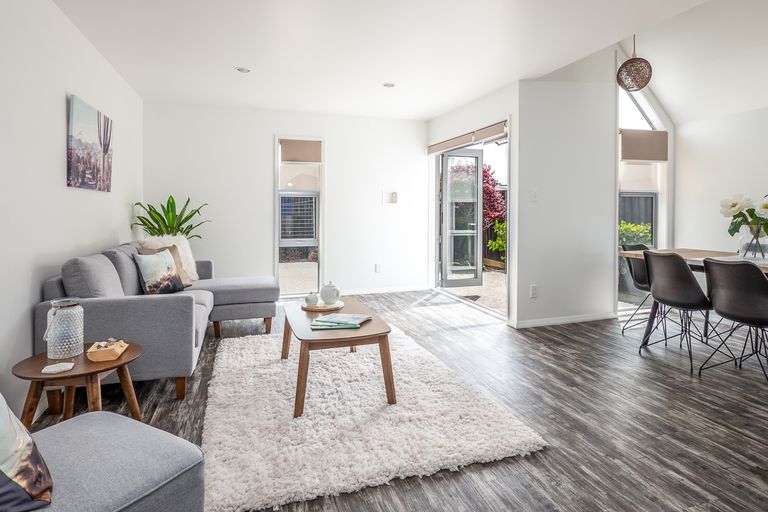 Photo of property in 130 Sherborne Street, St Albans, Christchurch, 8014