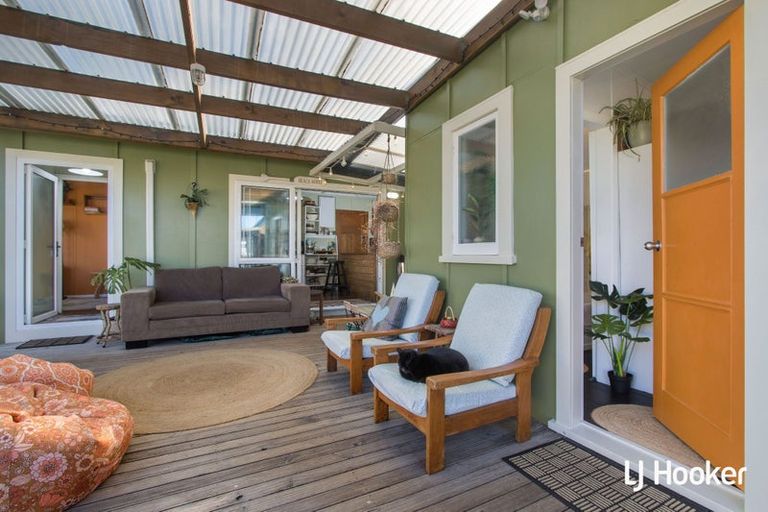 Photo of property in 12 Marine Avenue, Waihi Beach, 3611