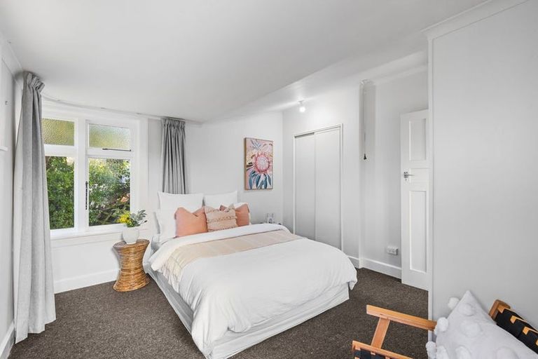 Photo of property in 86 Corson Avenue, Beckenham, Christchurch, 8023