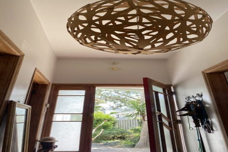 Photo of property in 28 Mortimer Terrace, Aro Valley, Wellington, 6021