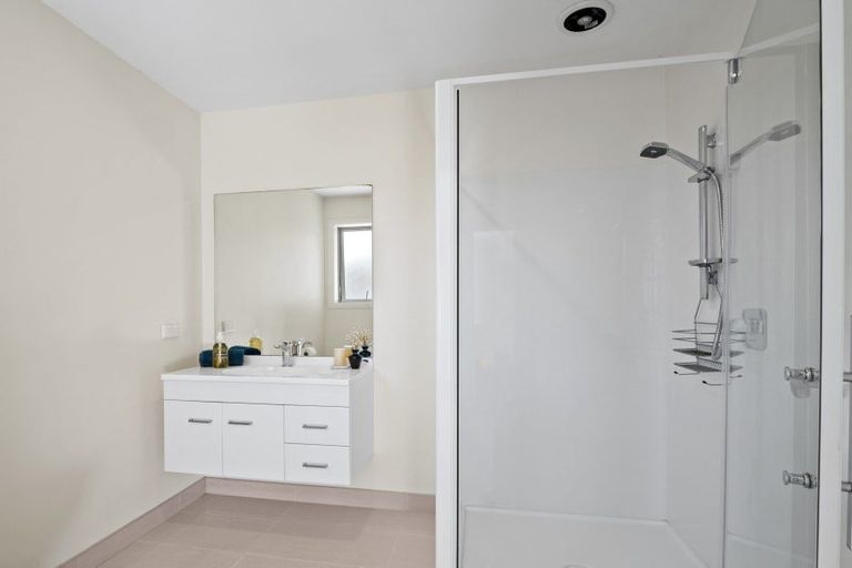 Photo of property in 1 Violet Way, Lower Shotover, Queenstown, 9304