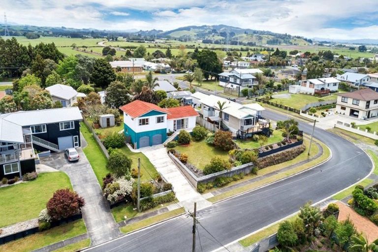 Photo of property in 12 Seaview Road, Ruakaka, 0116