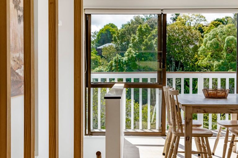 Photo of property in 14 Awaruku Road, Torbay, Auckland, 0630