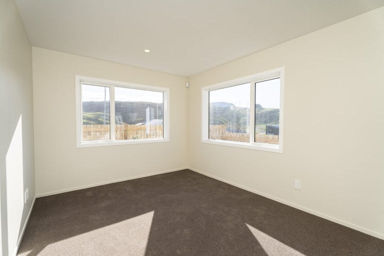 Photo of property in 9 Swinton Place, Churton Park, Wellington, 6037