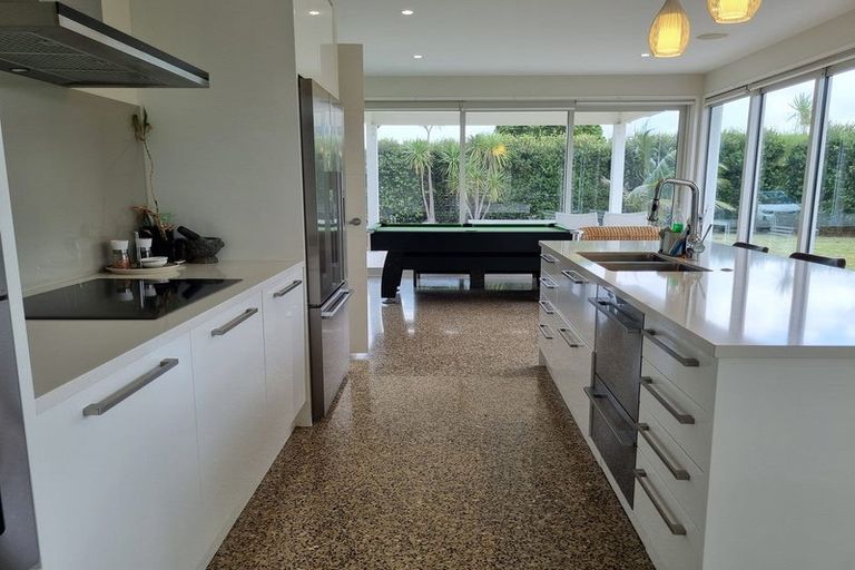 Photo of property in 2 Taumata Road, Omaha, Warkworth, 0986