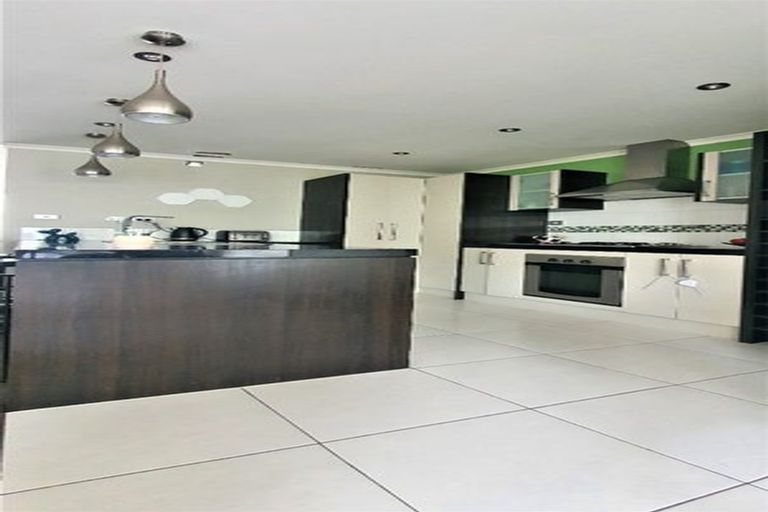 Photo of property in 63 Bruce Pulman Drive, Takanini, 2112