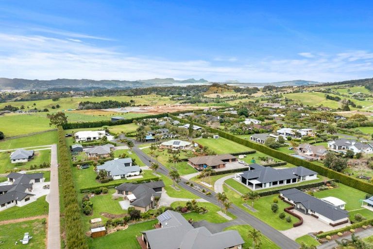Photo of property in 10 Heritage Way, Maunu, Whangarei, 0110