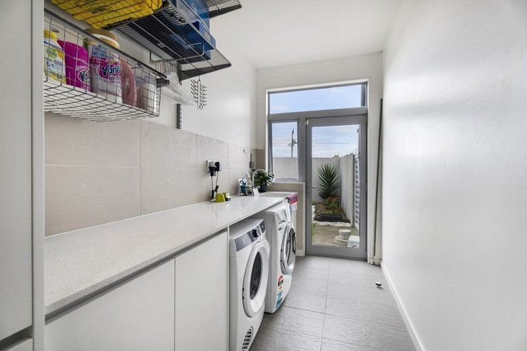 Photo of property in 219 East Coast Road, Campbells Bay, Auckland, 0620