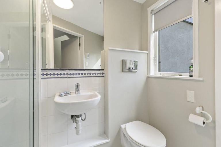 Photo of property in 19b Glenbervie Terrace, Thorndon, Wellington, 6011