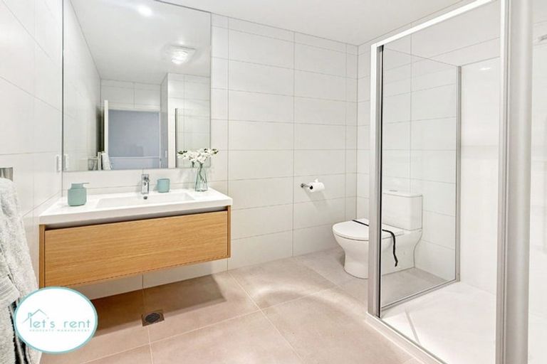 Photo of property in 11/18 Paraone Crescent, Takanini, 2112