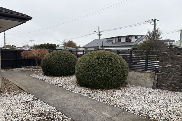 Photo of property in 1/5 Kennedys Bush Road, Halswell, Christchurch, 8025