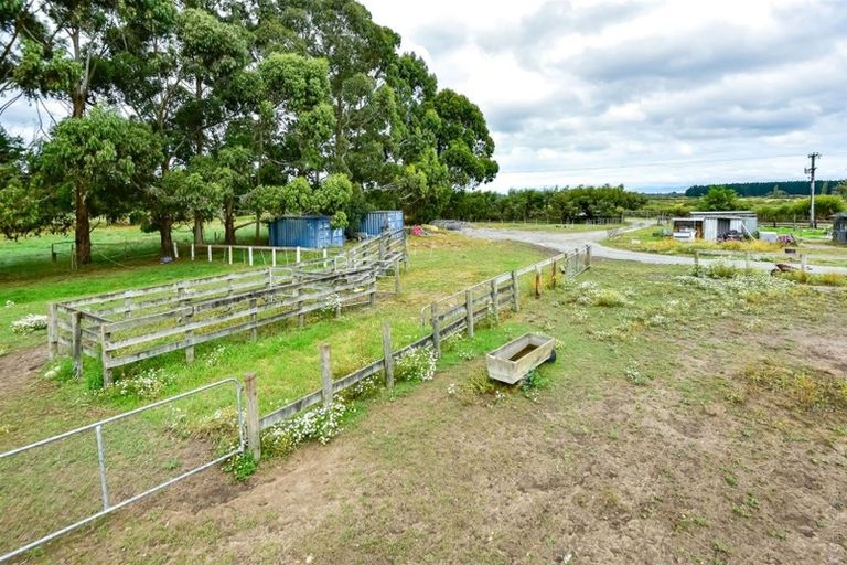 Photo of property in 335 Kainga Road, Kainga, Christchurch, 8083