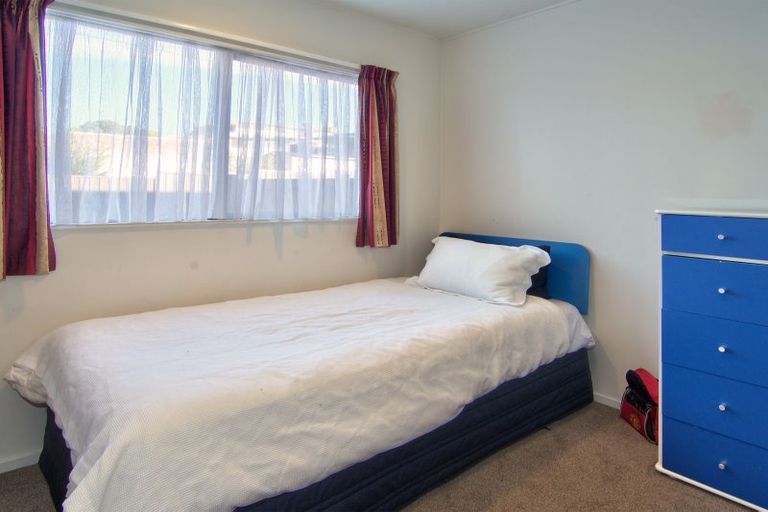 Photo of property in 33a Gilliam Street, New Lynn, Auckland, 0600