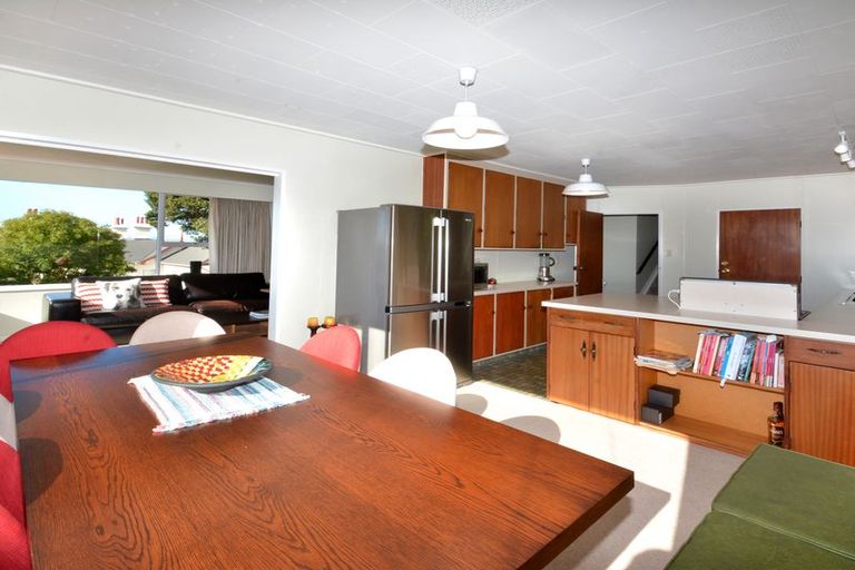 Photo of property in 99 Bedford Street, Saint Clair, Dunedin, 9012