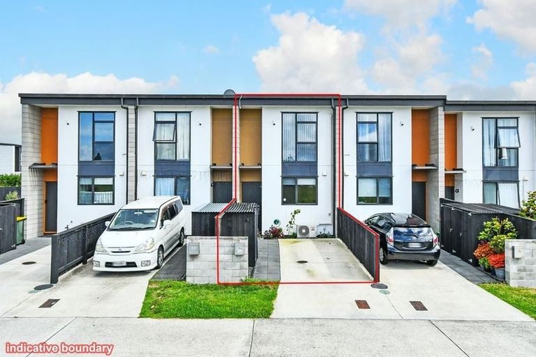 Photo of property in 103 Te Aparangi Road, Papakura, 2110
