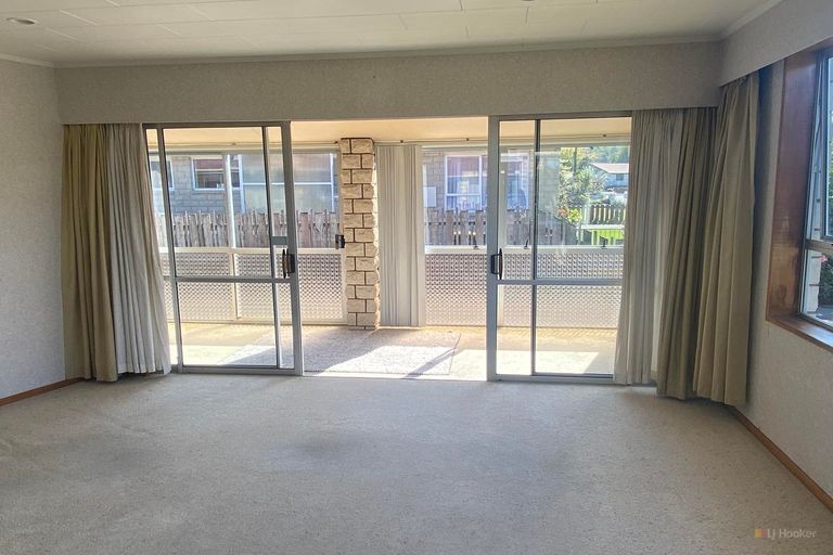 Photo of property in 16 Flatman Crescent, Geraldine, 7930