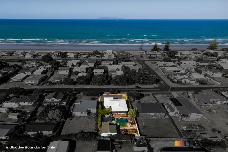 Photo of property in 44 Dillon Street, Waihi Beach, 3611