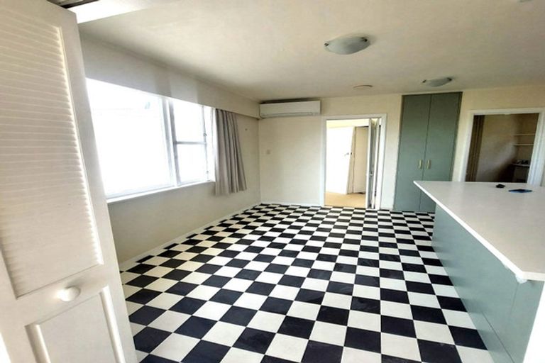 Photo of property in 85a Seatoun Heights Road, Seatoun, Wellington, 6022