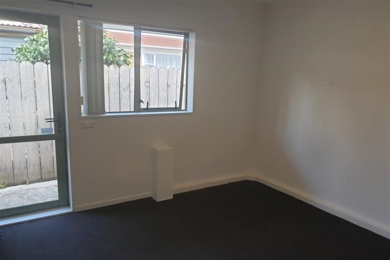 Photo of property in 128a Gloucester Road, Manurewa, Auckland, 2102