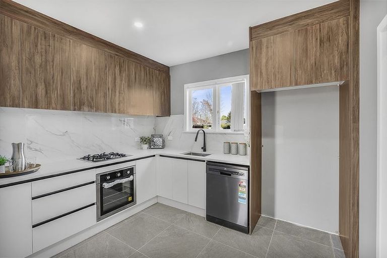 Photo of property in 16 Normandy Avenue, Melville, Hamilton, 3206