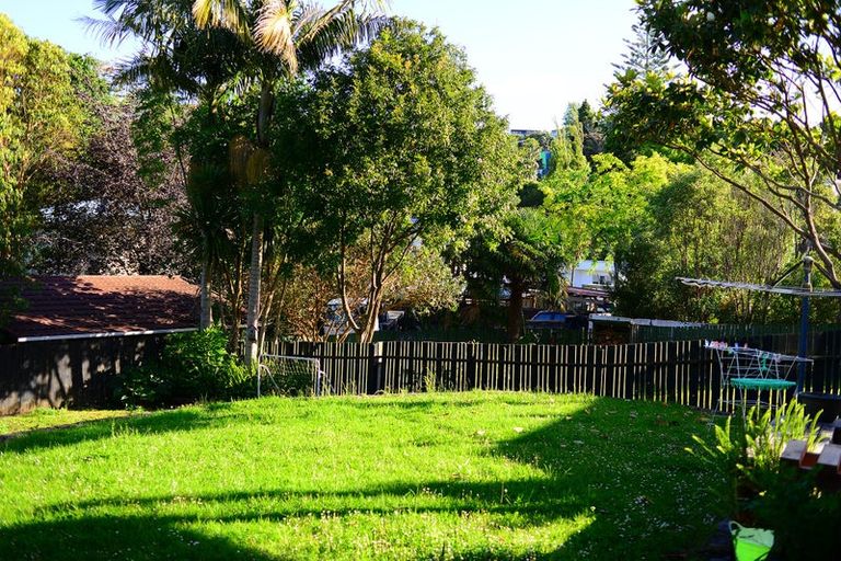 Photo of property in 87 Mountbatten Avenue, Hillcrest, Auckland, 0627