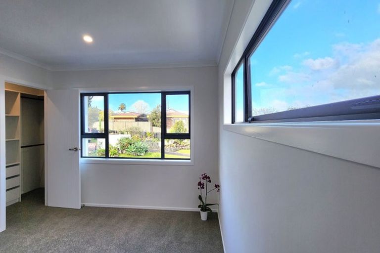 Photo of property in 10 Miramar Place, Pakuranga, Auckland, 2010