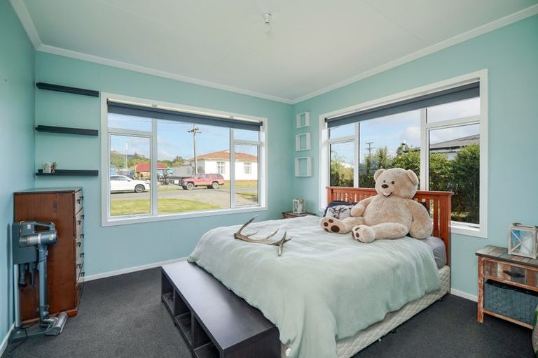 Photo of property in 56 Queen Street, Otautau, 9610