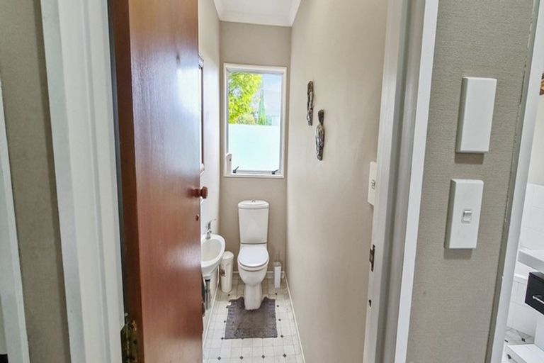 Photo of property in 33 Johnson Street, Bulls, 4818