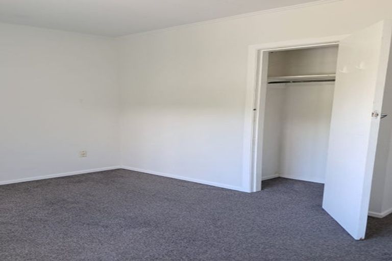 Photo of property in 107 Parkvale Road, Karori, Wellington, 6012