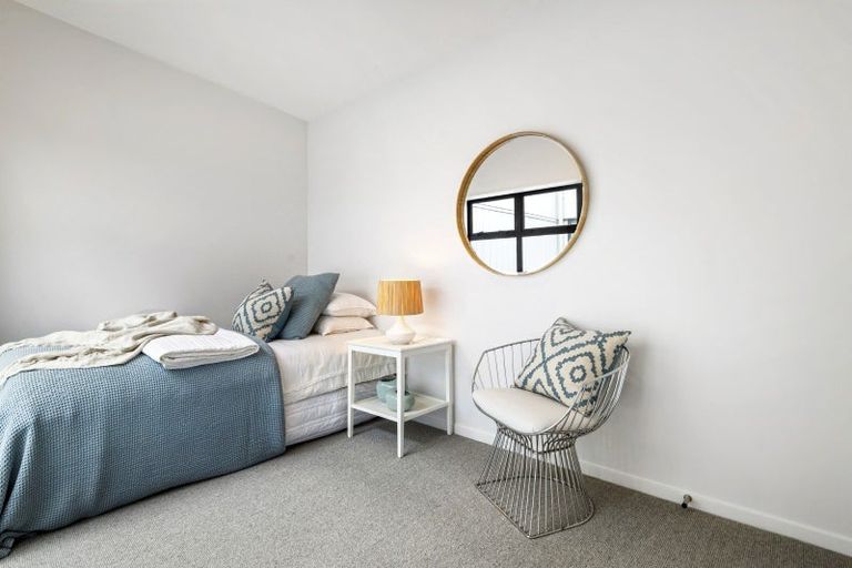 Photo of property in 69 Bearing Parade, Long Bay, Auckland, 0630