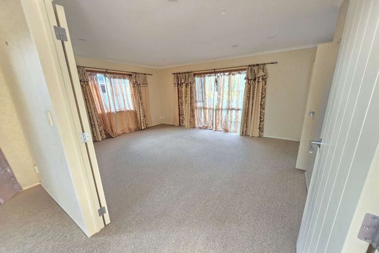 Photo of property in 134 Gracechurch Drive, Flat Bush, Auckland, 2016