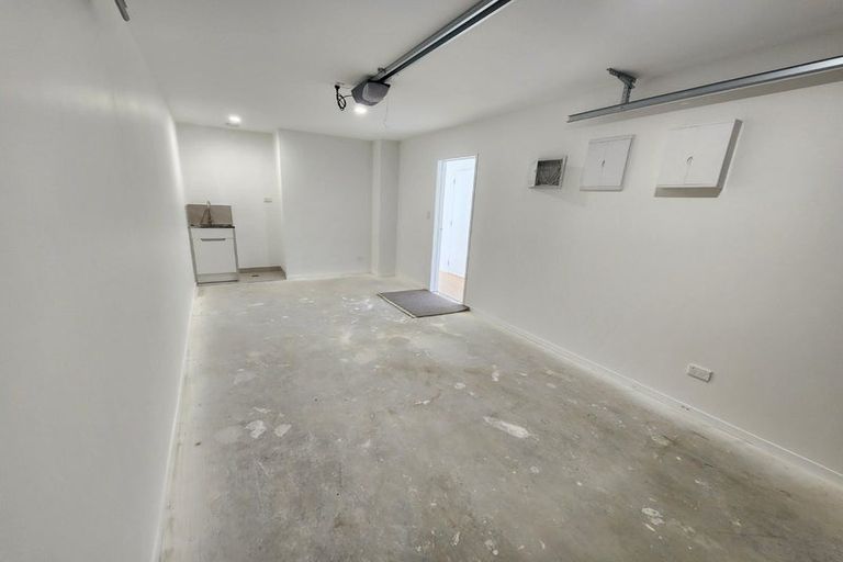 Photo of property in 9/25 Manse Road, Pahurehure, Papakura, 2113