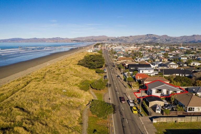 Photo of property in 1/161 Marine Parade, New Brighton, Christchurch, 8083