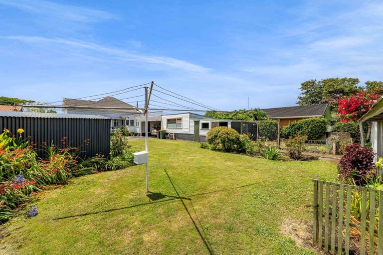 Photo of property in 10 Norman Street, Lower Vogeltown, New Plymouth, 4310