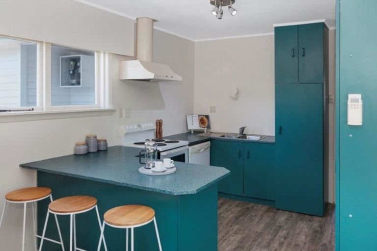 Photo of property in 2/18 Roker Street, Somerfield, Christchurch, 8024