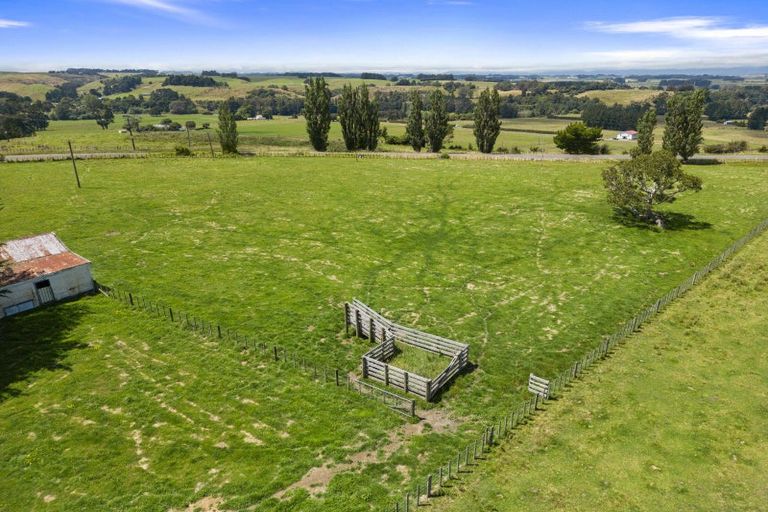 Photo of property in 2398 Cheltenham Hunterville Road, Beaconsfield, Feilding, 4779