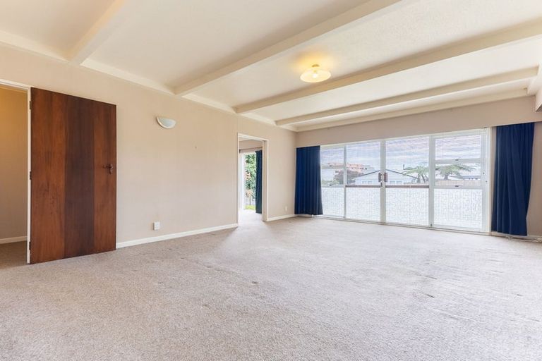 Photo of property in 5 Middleton Road, Paraparaumu Beach, Paraparaumu, 5032