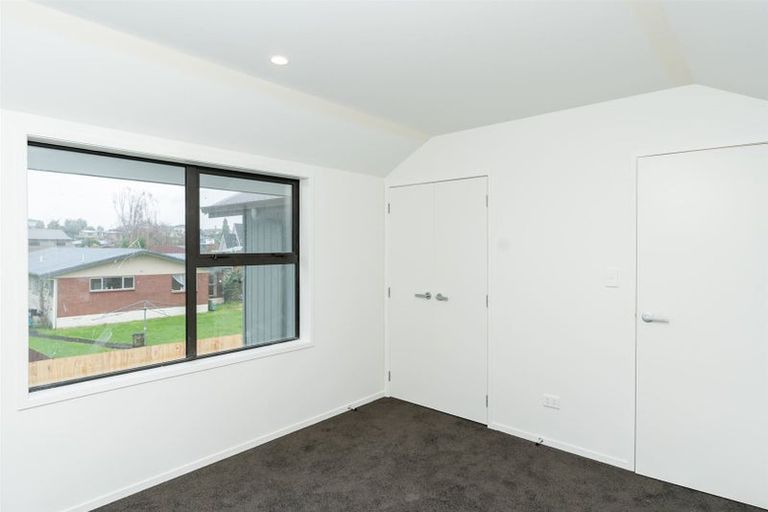 Photo of property in 2/39 Kowhai Street, Hamilton Lake, Hamilton, 3204