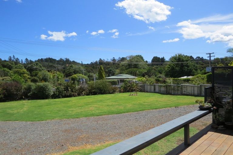 Photo of property in 30 Driving Creek Road, Coromandel, 3506