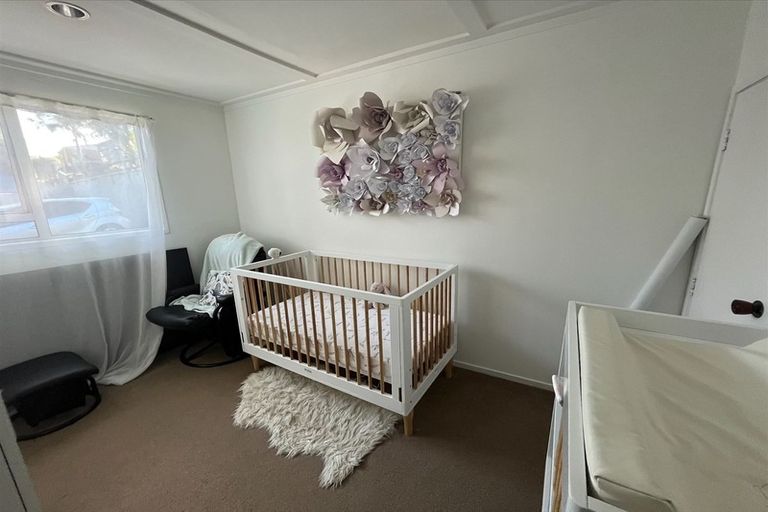 Photo of property in 56 Zita Maria Drive, Massey, Auckland, 0614