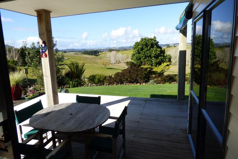 Photo of property in 412b Redcliffs Road, Kerikeri, 0294