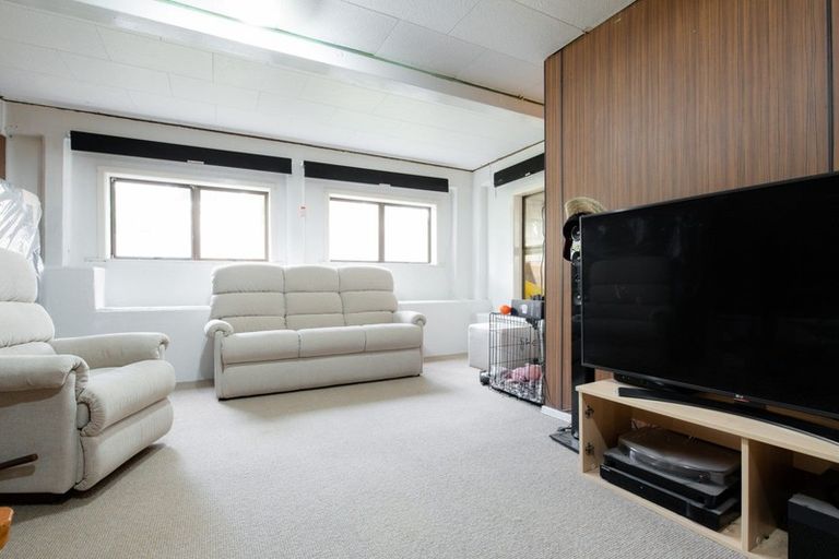 Photo of property in 56 Forest Lake Road, Forest Lake, Hamilton, 3200