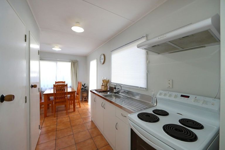 Photo of property in 251 Flaxmere Avenue, Flaxmere, Hastings, 4120