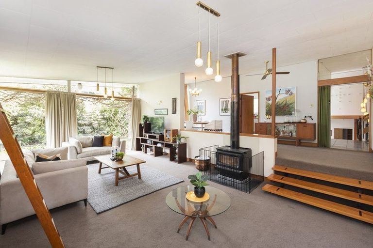 Photo of property in 11 Ilkley Place, Ilam, Christchurch, 8041